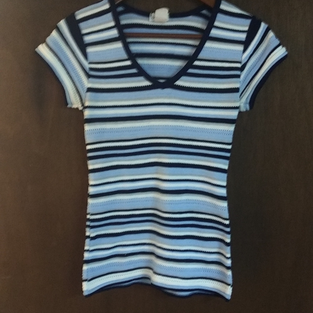 Charlotte Russe knit shirt size small